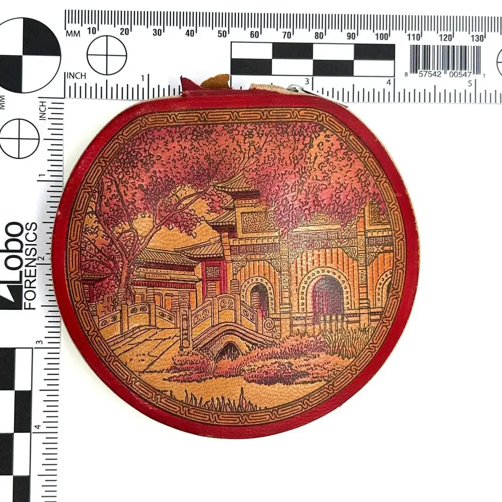 Vintage 1930's or 40's Leather‎ Powder Compact